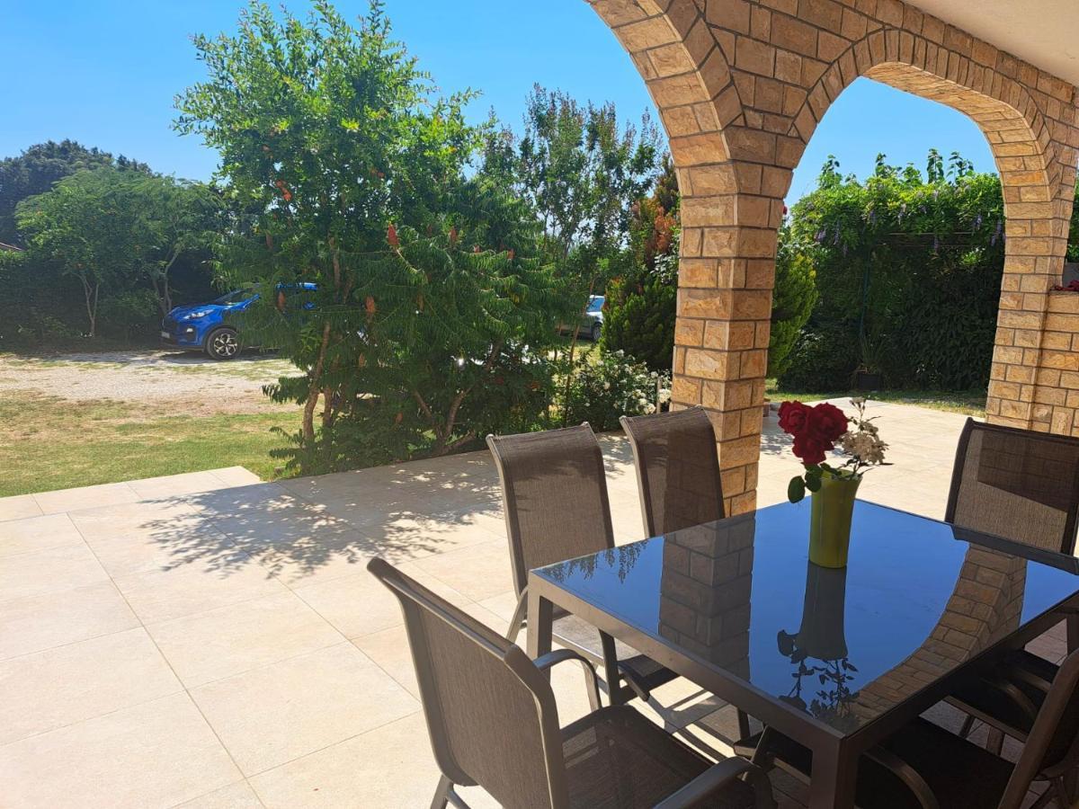 Apartman Melita Galižana Exterior foto