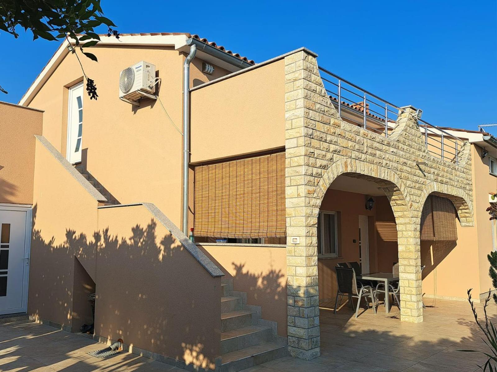 Apartman Melita Galižana Exterior foto